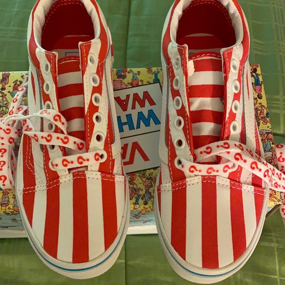 Where’s Waldo by Vans❤️‍🩹